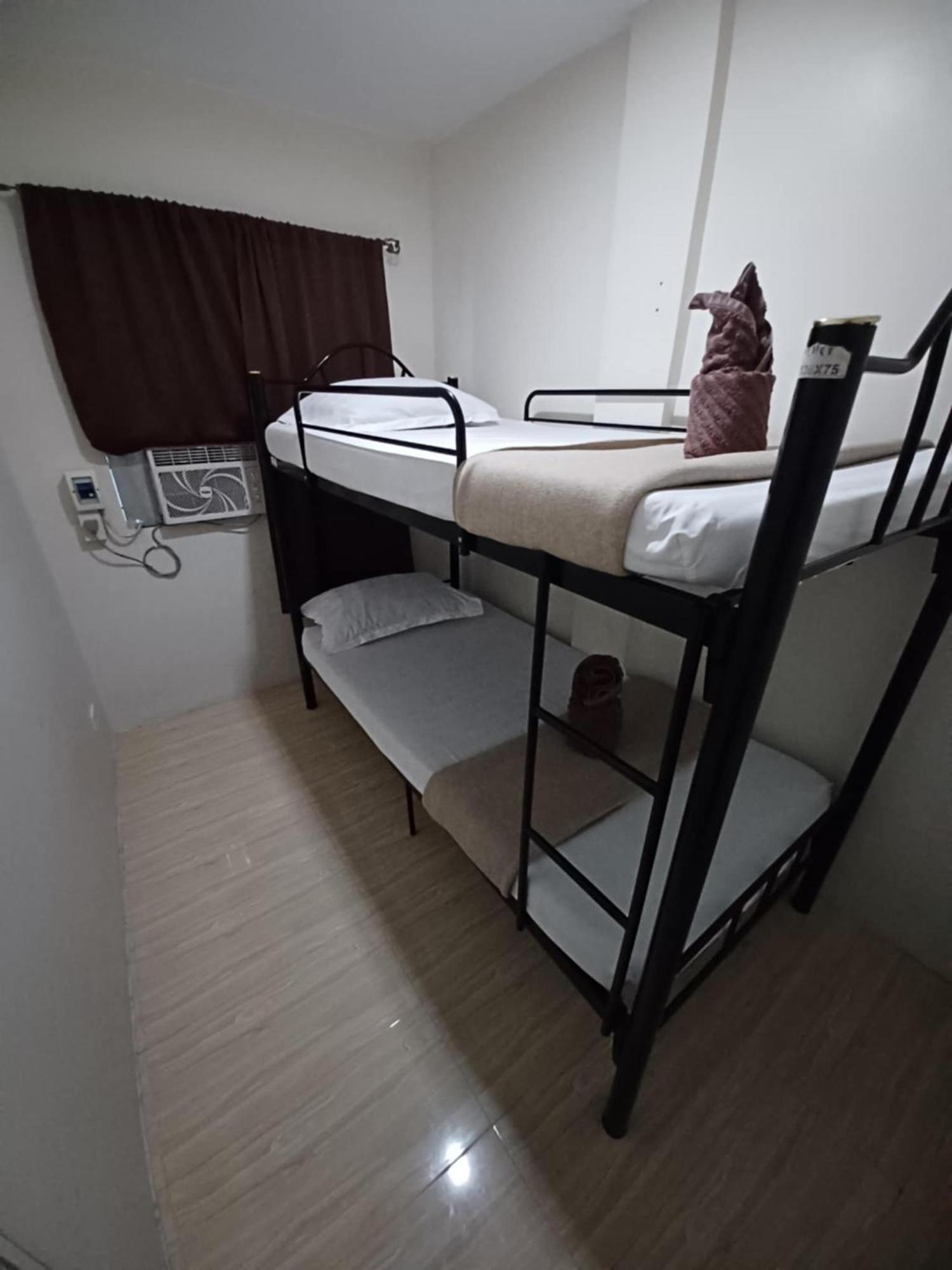 2020 Travelers Inn Dumaguete City Exterior foto